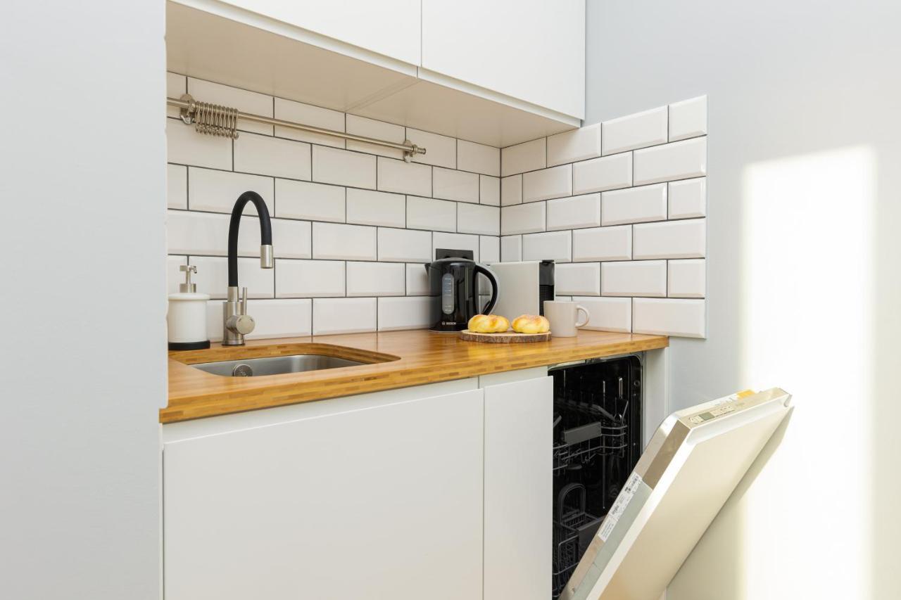 Artistic Zoliborz Apartments By Noclegi Renters Varsovie Extérieur photo