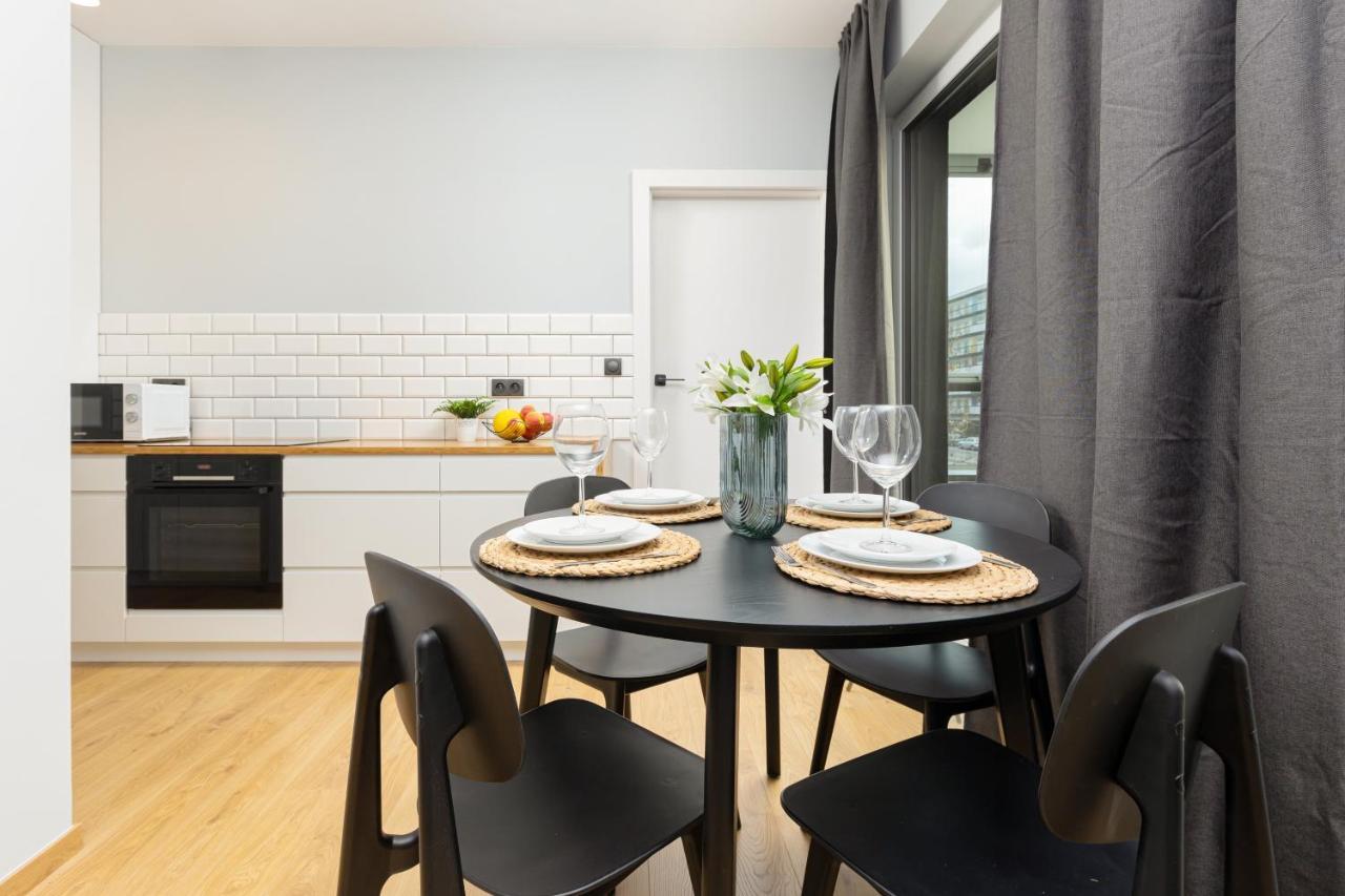 Artistic Zoliborz Apartments By Noclegi Renters Varsovie Extérieur photo